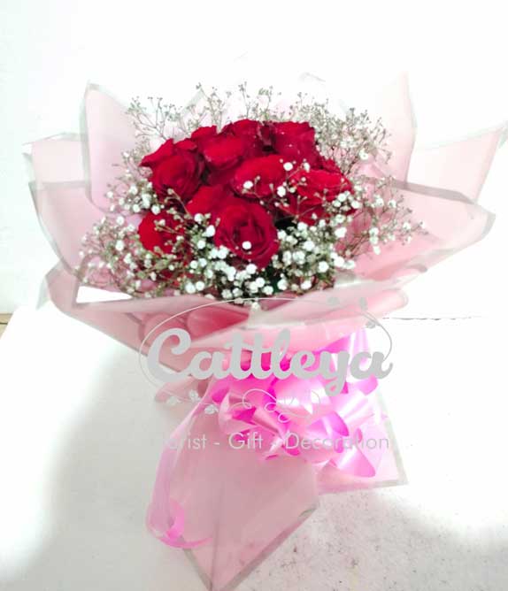 buket bunga mawar merah asli