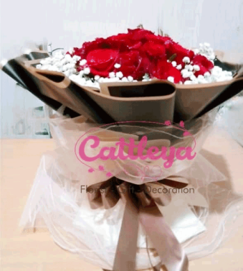 buket bunga mawar merah